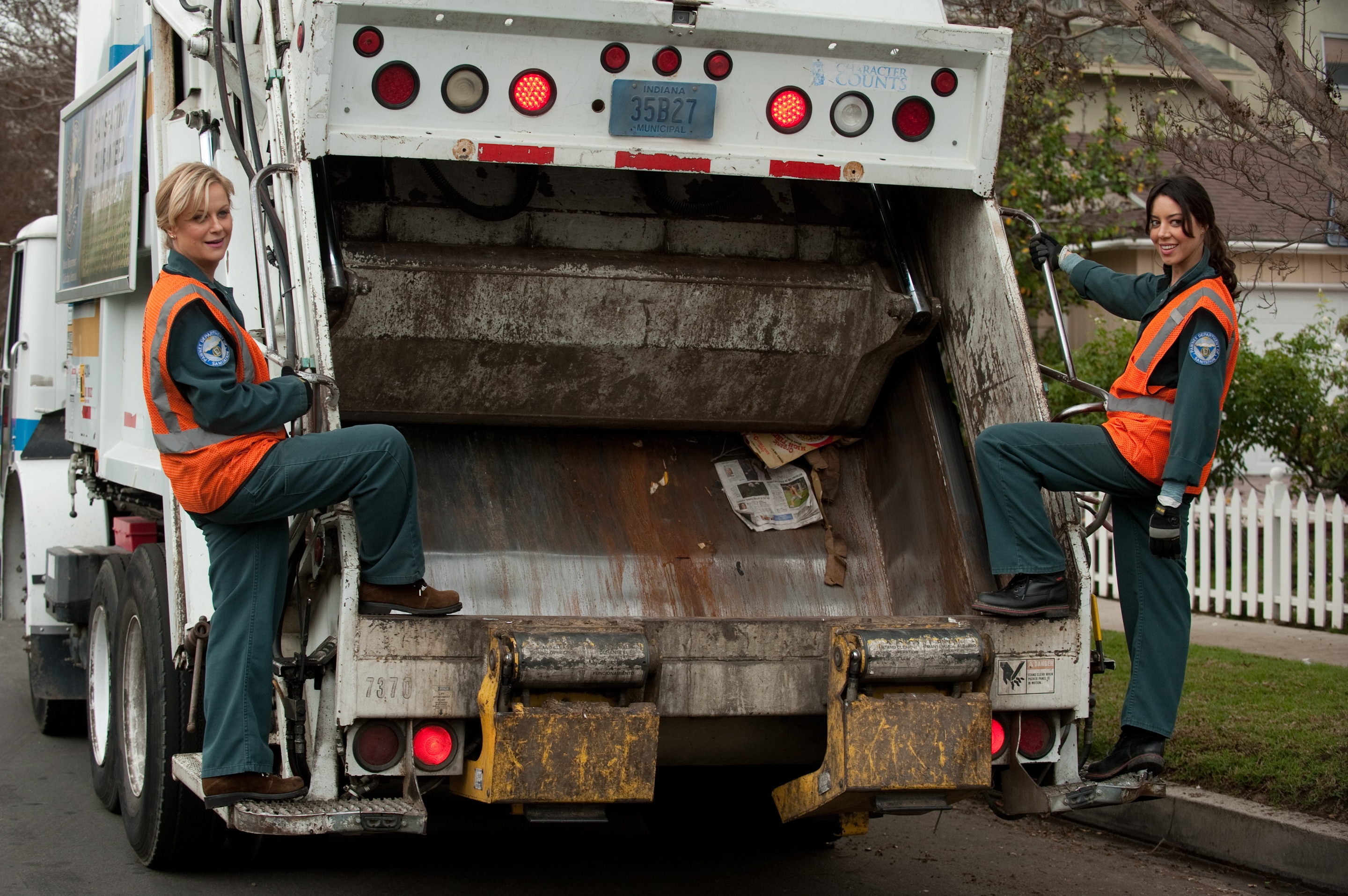 Parks and Recreation Women in Garbage Photo 163296