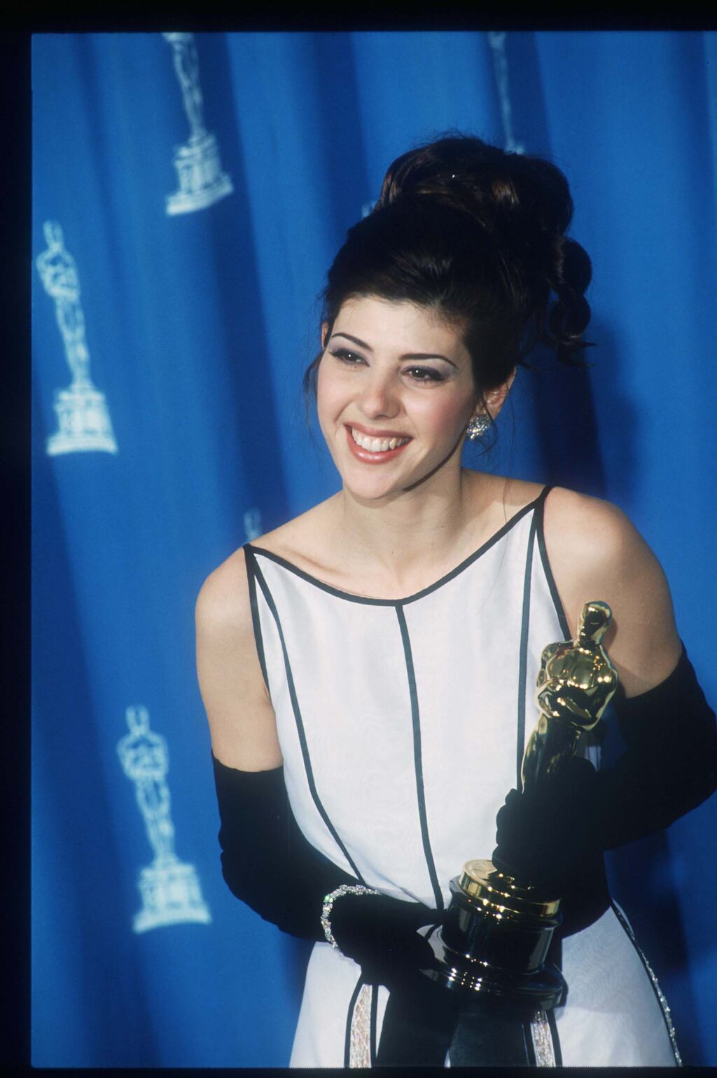 Who Do You Think You Are? All About Marisa Tomei Photo 897126