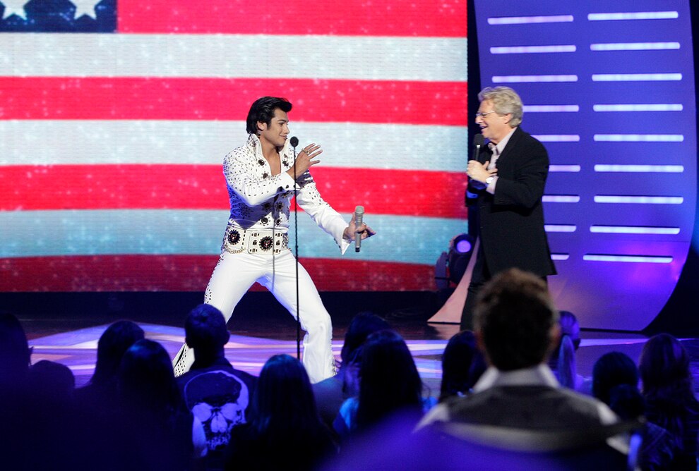 America's Got Talent Joseph Hall as Elvis Photo 291666