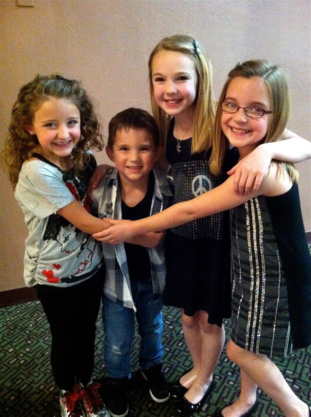 America's Got Talent Avery and the Calico Hearts Photo 448161