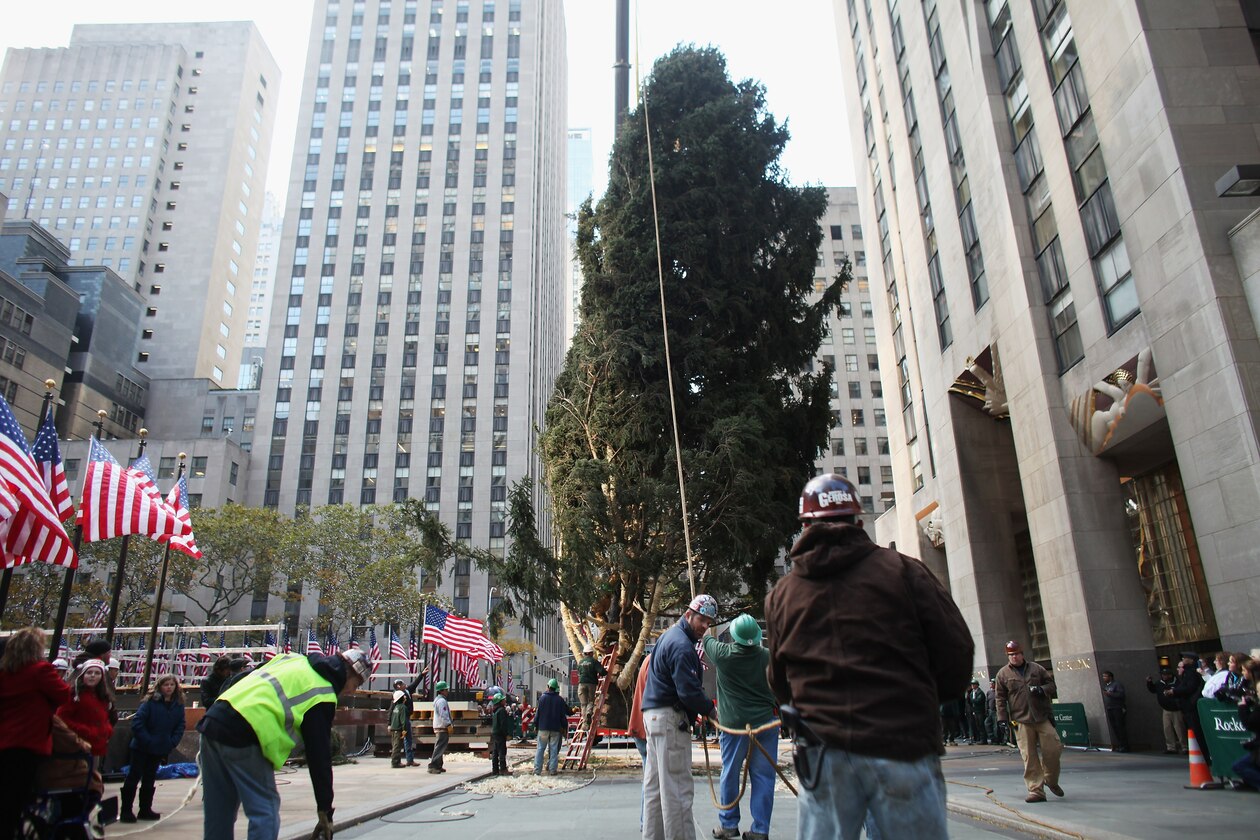 Christmas in Rockefeller Center Rockefeller Center Christmas Tree Arrives Photo 502696