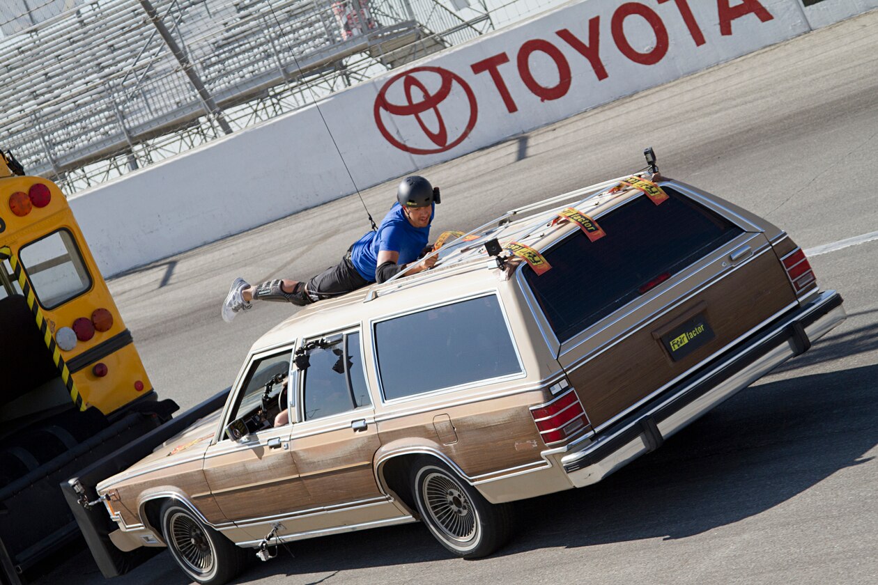 Fear Factor Roach Coach Photo 502536