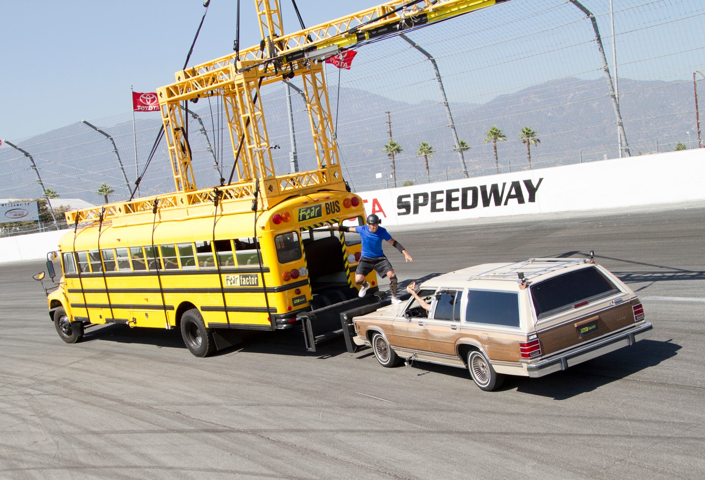 Fear Factor Roach Coach Photo 502551