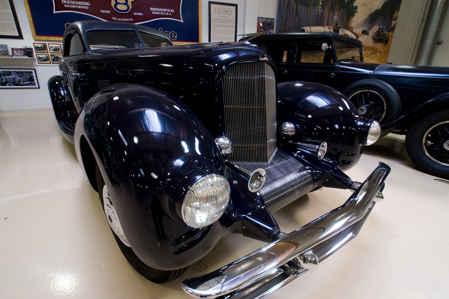 Jay Leno's Garage Duesenberg Aerodynamic Walker Coupe Photo 300751