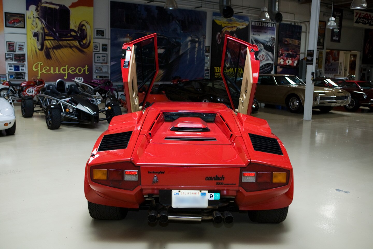 Jay Leno's Garage Countach Photo 304411