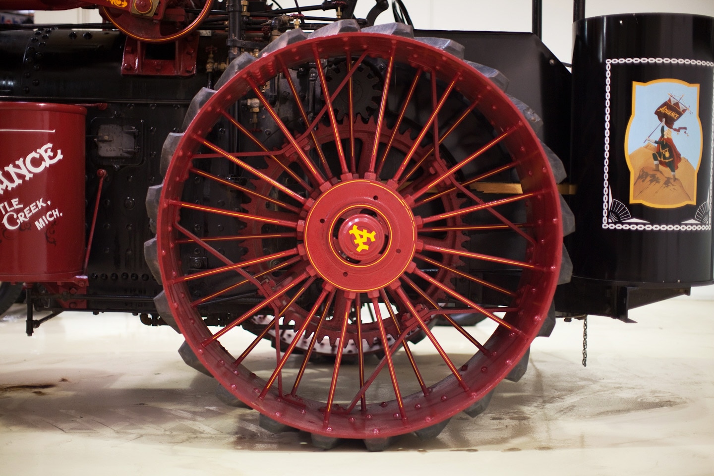 Jay Leno's Garage Advance Steam Tractor Photo 333546