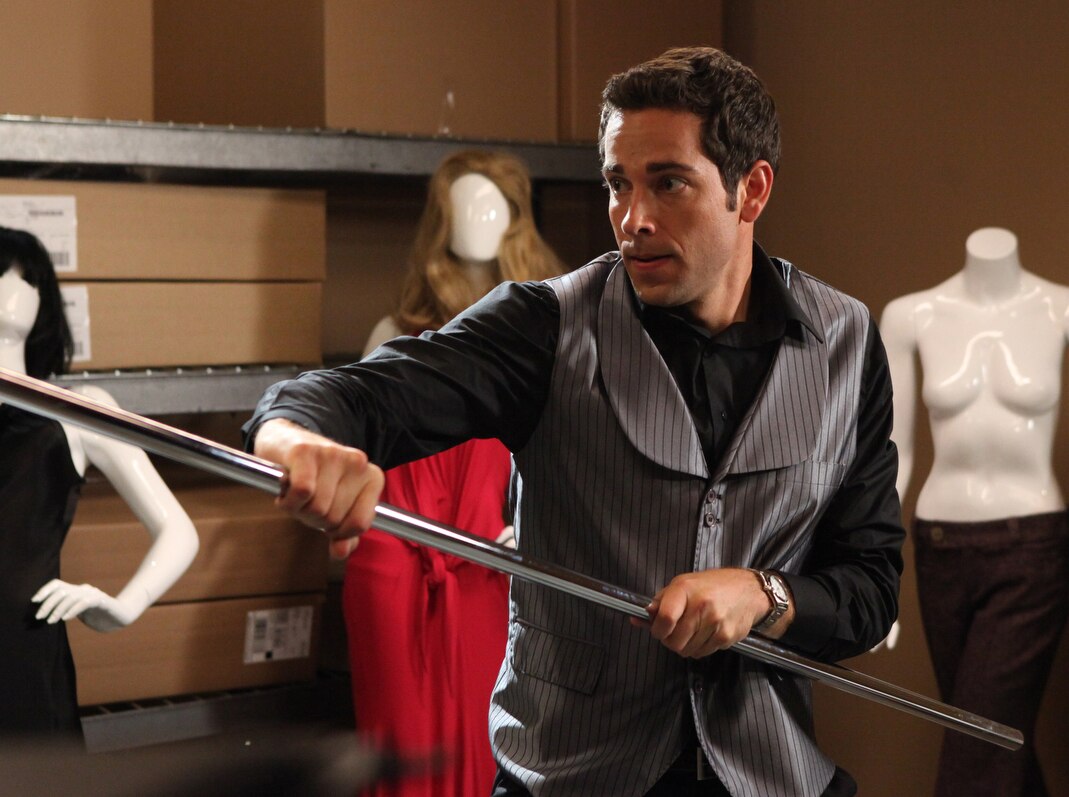 Chuck Chuck vs. The Suitcase Photo 858356