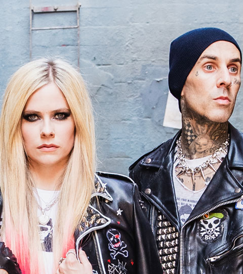 Avril Lavigne with Special Guest Travis Barker on The Tonight Show ...